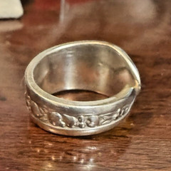 Vintage Spoon Ring State of Wisconsin Outline Signet Original Rogers Silver S7.5