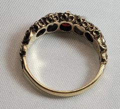 Vintage 375 9K Yellow Gold Opal & Almandine Garnet Ring Size 6.75