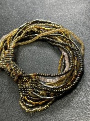 Vintage 7” Brown & Yellow Seed Bead Bracelet Magnetic Clasp