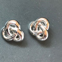 Estate Trifari Signed Silvertone Twist Knot Clip Earrings – marked on back of