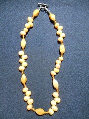 Vintage PEACH Freshwater Ringed Pearl Glass Crystal Necklace 17″ w/Toggle