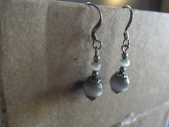1 Pair Old .75″in Glass Gray w/White Halos Round Dangle Earrings