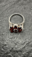 Vintage 925 Sterling Silver Red Garnet Flower Ring Size 7