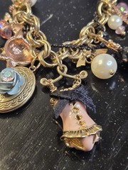 VINTAGE BETSEY JOHNSON PINK CORSET ENAMEL FINISH DANGLING CHARMS FAUX PEARLS…