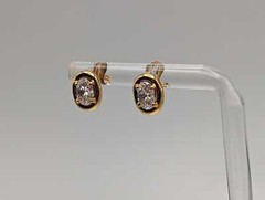 14K Yellow Gold 5×4 mm Oval Cubic Zirconia Stud Earrings 14k Yellow Gold Studs M