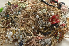 Jewelry Lot ALL Good Wear Resell Brooches Fashion NEW Modern 50 Pc NO Junk
