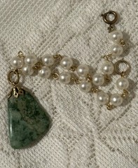 Vintage Jade Bracelet Polished Stone With White Faux Pearl Beads & Cable Links