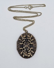 Vtg Gold Filigree Locket Pendant Necklace Leaf Vine Perfume Diffuser Scent Cage