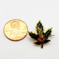 Maple Leaf Tiny Colorful Enamel Metal Vtg Scatter Lapel Necktie or Brooch Pin