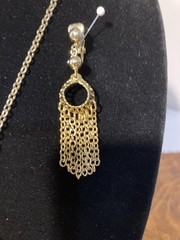 Vintage Gold Tone Fringe Tassel 21 in Necklace & Matching Earrings