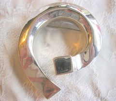 HUGE BOLD OVERSIZED SWIRL CIRCLE PIN MEXICO 925 STERLING SILVER STUDIO PIECE
