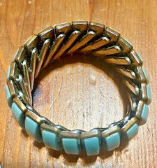 Vintage Pastel Blue Lucite Expandable Bracelet by Bergere – Made in Japan