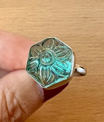 VINTAGE CARVED FLOWER AQUA BLUE GLASS RING 925 STERLING UNIQUE HEXAGON SHAPE