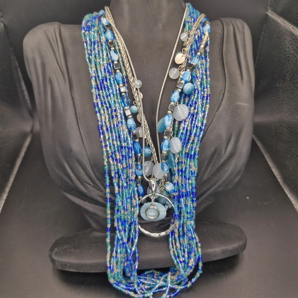 Lot 4 Necklaces Silver Tone Blues Beachy Glass Shells Beautiful Stackable 17-21″