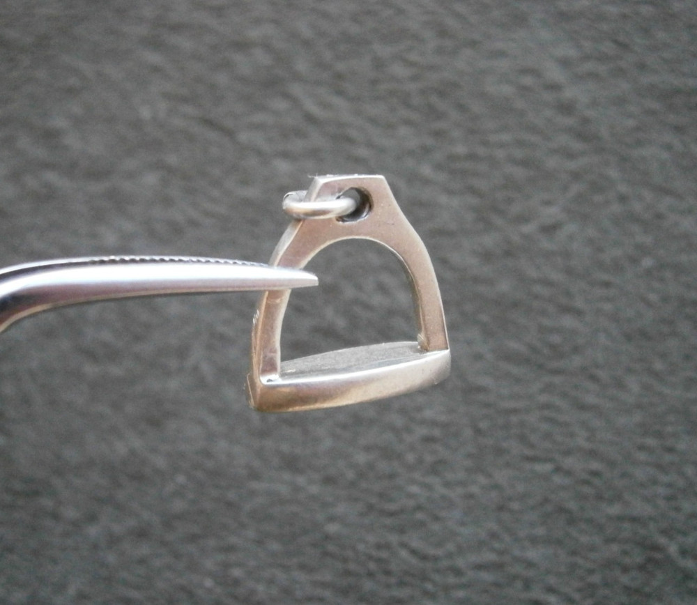 Stirrup Iron Horse Riding Vintage Sterling Silver Bracelet Charm Pendant 1.5g