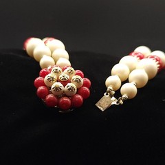 Vintage earrings necklace set nautical cluster clip ons red white beads READ