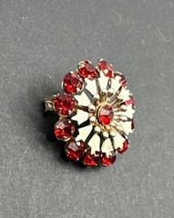 Vintage Red Rhinestone Flower Brooch J42