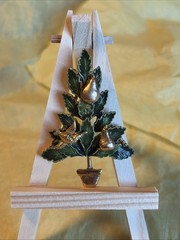 Vintage Rare Signed Original By Robert Christmas Tree Brooch-Green Ivy Branches