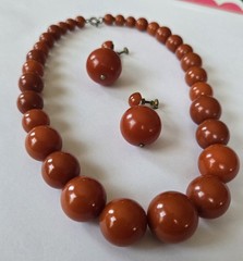 Antique BAKELITE NECKLACE Tapered Beads w RARE MATCHING EARINGS 3 pc Red Orange