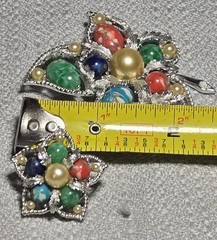 Sarah Coventry Vintage Multicolor Leaf Brooch Earrings Set Pearl Colored Stones