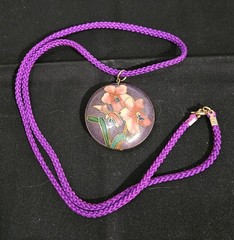 Vtg Large Iris Flowers on Purple Enamel Cloissone Pendant/Cord Necklace 26 in