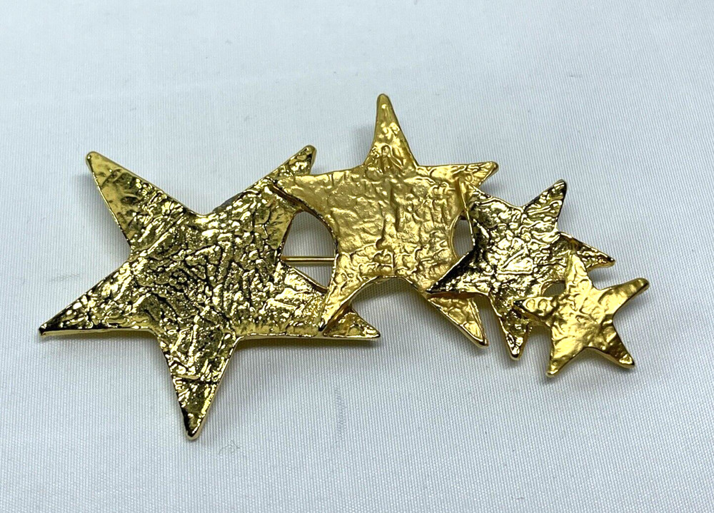 Casual Corner Celestial Stars Brooch 3″ Wide