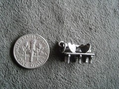 Lovers Bench Seat w/ Hearts Vintage Sterling Silver Bracelet Charm Pendant 2.0g