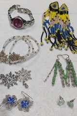 Lot Of Estate Costume Jewelry, 15 Pcs