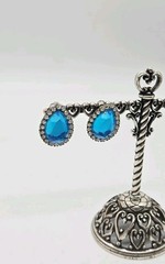 Crystal Rhinestone Earring Aqua Blue Silver Tone Clip on Couture faceted .75 in