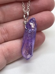 Purple Quartz Sculpted Hexagon Point Pendant Tibetan Silver 18″ Necklace D-1316