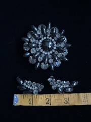 Vintage Juliana Delizza Elster Brooch Earrings set Smoky Hematite Rhinestone