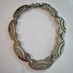Vintage Choker Style Necklace Modernist Style Gold Tone 15 Inch 1970s 80s