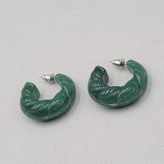 Vintage Acrylic Green Embossed Hoop Pierced Earrings 1″