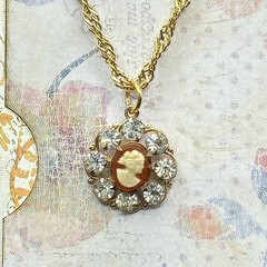 Custom Vintage 1950s Rhinestone Cameo on Vtg Loose Link Rope Chain Necklace,OOAK