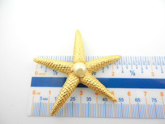 KJL Kenneth Lane Starfish Pin Faux Pearl Gold Tone Textured Metal 2 1/4″