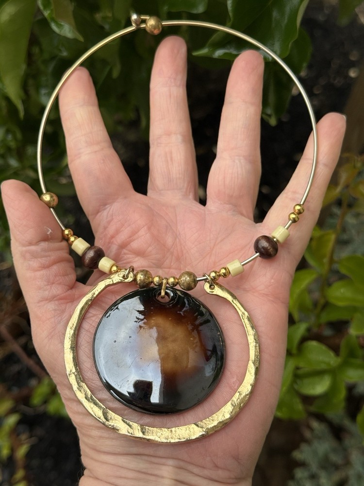 Vintage Gold Tone Statement Artisan Ceramic Pendant Choker Bead Necklace