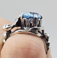 Cini Sterling Ring Acanthus Leaf Silver Vintage Blue Color