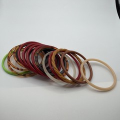 Vintage Lot Of 19 Lucite acrylic plastic Multicoloured Bangle Slim Bracelets