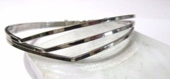 SILVER TONE PLATED METAL STYLISH WIRE TRENDY BRACELET BANGLE OPEN WORK VINTAGE