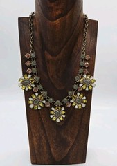 Green Flower Crystal Rhinestone Necklace Gold tone Couture 21 in