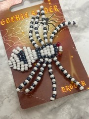NEW Vintage Halloween Beaded Spider Pin Brooch Black & White Wire Gothic