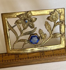Vtg Estate Pin Brooch Gold Tone Blue Rhinestone Flowers 2.3” x 1.6” Handcrafted