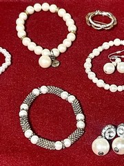 Pearl Jewelry Lot 5 Bracelets, 1 Pin And 7 Earrings Gold Silver Rhinestones Nice