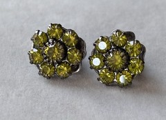 vintage olive green rhinestone cluster stud earrings for pierced ears