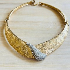 VTG Regal Crystal Rhinestone Necklace brushed Gold plated Bib choker Statement