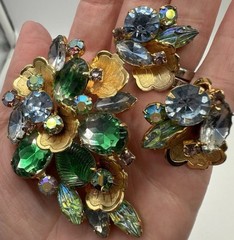 VTG D&E Juliana Brooch and Earrings Set BEAUTIFUL Retro Jewelry MCM bling