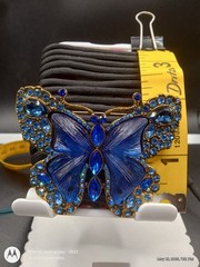 vinage style blue enamel and rhinestone brooch