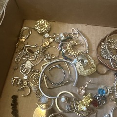 Mixed Lot Of Vintage Retro Jewerly Earrings Bracelets