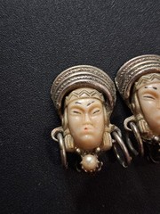 Vintage Selro Selini Asian Princess Face Earrings