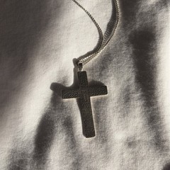 Vintage Sterling Silver 925 Floral Design Cross Pendant Necklace 16″
